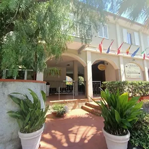Appart hôtel La Meridiana, San Bartolomeo Al Mare